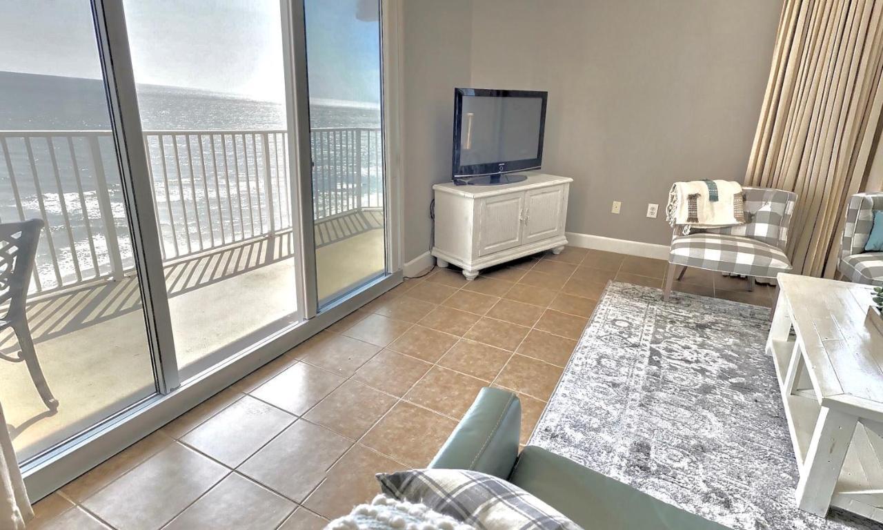 Happy Ours 2200 Sq Ft Corner Beachfront Sleeps 12 Panama City Beach Exteriör bild